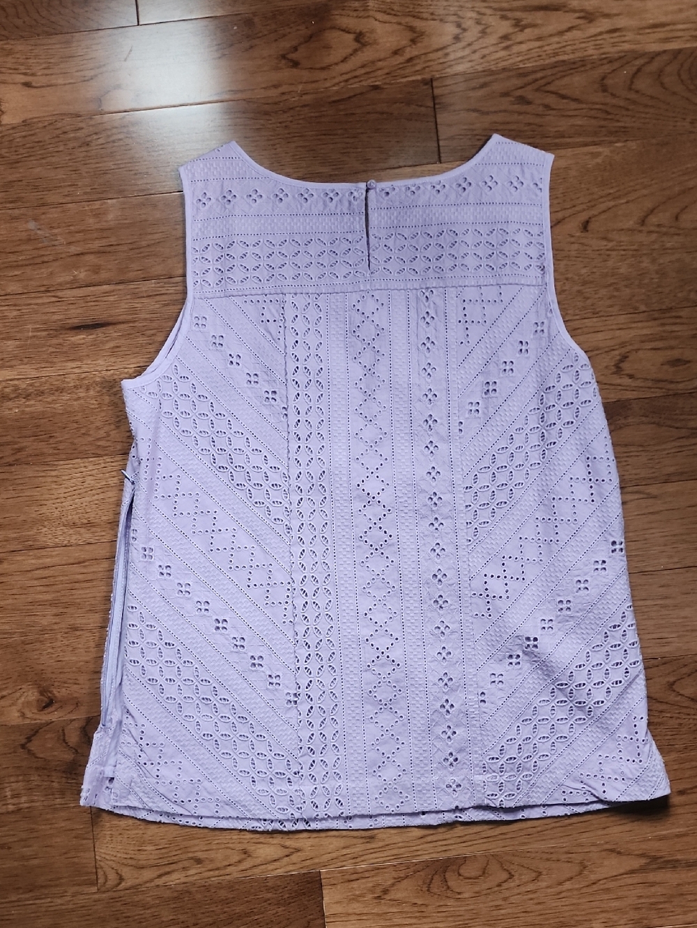 NWOT Talbots Lavender Lined Eyelet Sleeveless Tank Top - Picture 2 of 7